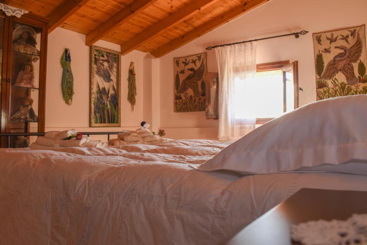 Amber Seaview Villa By The Olive Groves 卡拉马塔 外观 照片